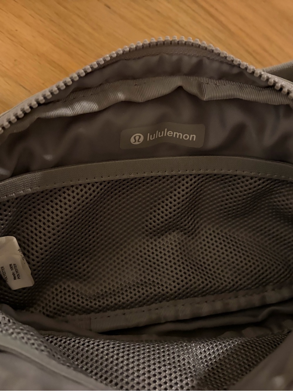 Lululemon Everywhere Belt Bag - Picture 4 of 6